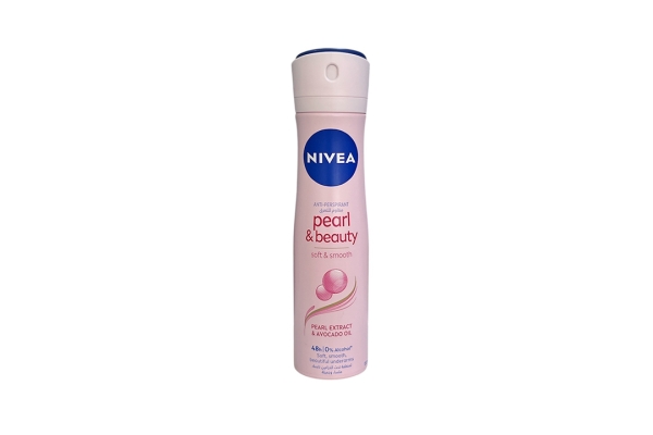 NIVEA Pearl & Beauty spray